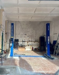 Сдам в аренду новый двустоечный подъёмник в теплом цехе