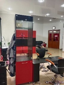 Сдам в аренду место в салоне красоты