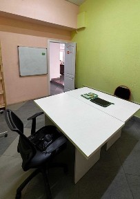 В центре сдаю кабинет. Частично 52000тг.