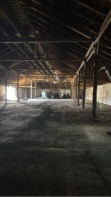 Три склада в село Переметное
