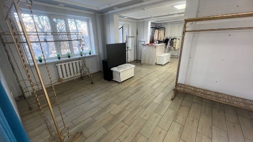 Кабинеты и торговые помещения в центре Жезказгана