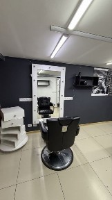 Сдается в аренду кресло парикмахера Барбершоп