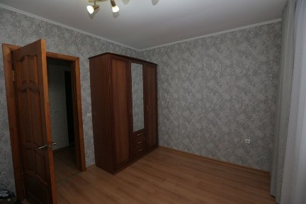 Продам 3-х к. кв