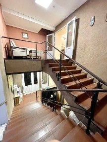 Продаётся отдельно стоящее здание на первой линии