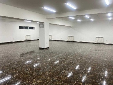 Помещение 180 квадратов в самом центре города! Цокольный этаж!