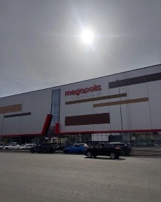 Продам коммерческое помещение в ТЦ