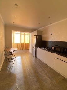 Квартира посуточно Универмаг, 8 школа, Сергей Тюленина, Циолковского