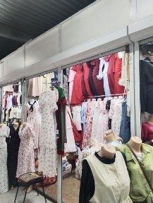 Кулпаршын базары павильон ишинде