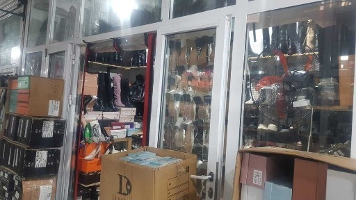 СРОЧНО Продаются два бутика под обувь