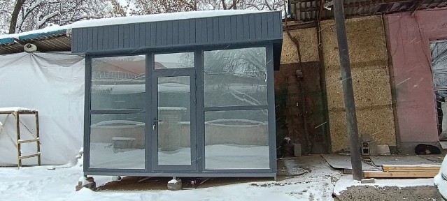 Киоск бутик авто свет кофе собой