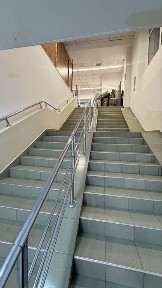 Продаётся второй этаж здания City Center в самом центре города.