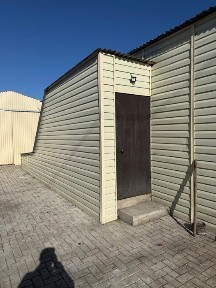 Продается Отдельно закрытая территория с офисом и большим складом