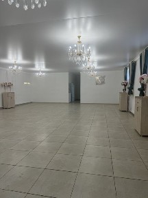 Продам новое здание в центре
