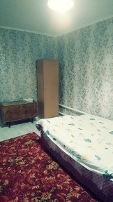 Сдам 1 комнатную квартиру 1 этаж по часам и по суточно!