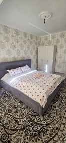 Жана кала Обл акимат Туран мол. 1ком кв. 10000 тыс тг