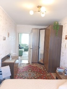 Продам 2 х комн квартиру. 7- 26, 3 этаж.