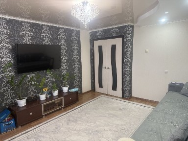 Продам 3 ком улученую квартиру