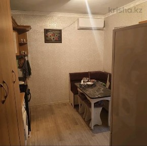 Продам квартиру 2-комнатную в общежитие.