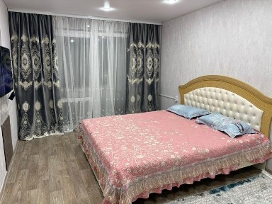 1-комнатная по часам, суточно, район ОНЕР.