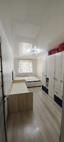 Продаётся 2-х комнатная квартира. на 2 этаж, ул: Абая 8 дом.