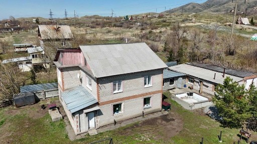 Дом-коттедж кирпичн 6-комн, 3х-этажн на Аблакетке