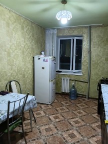 Продам 2-комнатную квартиру Набережная 83
