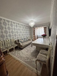 Продается 3 комнатная квартира