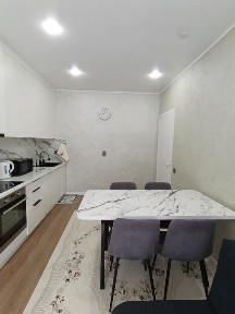 Продается 2 комнатная квартира улучшенной планировки в