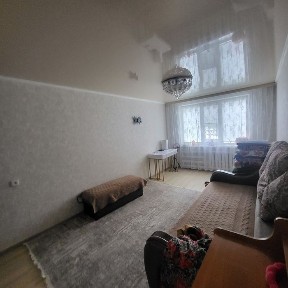 Продам 2-комнатную квартиру в районе 8 школы
