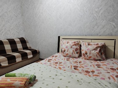 Чистая и уютная квартира на 11 Мкр. По часам и на сутки