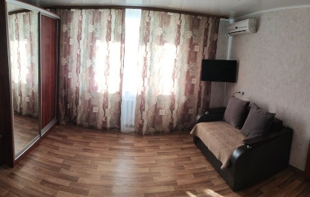 1 комн в Центре посуточно, почасово. Над м-ном 
