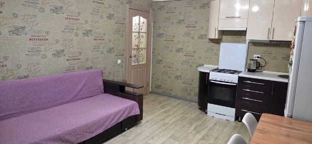 Продам 1 ком квартиру новой планировки на вокзале