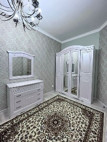 Сдам посуточно двухкомнатную квартиру в центре. Каспи ред