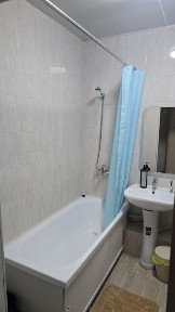 Сдам по суточно по часам и на ночь Куишы дина 4/4.