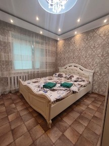 2-комн. Центр. Чисто и уютно.