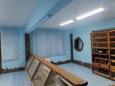 Продам помещение коммерческое 78 кв. м. в п. Глубокое.