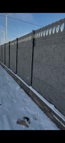 Уютный дом в хорошем районе, рядом школа и садик
