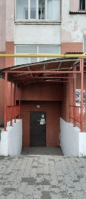 Продам коммерческое помещение в микрорайоне Каратал