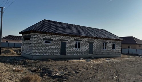 Продается времянка 6х20, в поселке Еркін қала 2, поблизости Мечеть