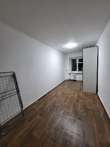 Продам 3 комнатную квартиру в центре