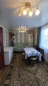 Продам 4 комнатный дом с центральным отоплением и водой, канализацией