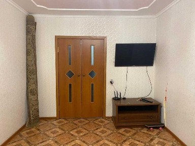 -Продам 3 комн УП по Мира, р-он Автомобилиста. Лифт! Не угловая!