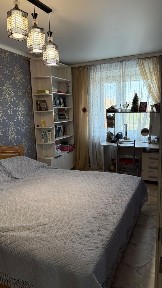 Продаеться квартира 2-х комнатная 2 мкр 2 дом, возле супермаркет Идеал