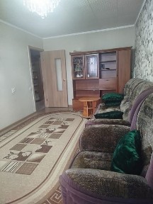 Продается 3-х комнатная квартира на Юго-Востоке, теплая, не угловая 5