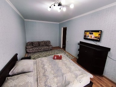1 комн. кв в 11-мкр посуточно.