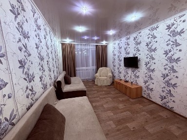 Посуточно 2ком. квартира 8 школа, Дарын