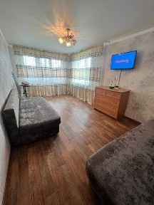 Алекс от Мир квартир, 2-комнатная, ул. Интернациональная, 41