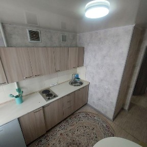 Сдам 1.5 посуточно. Дворец спорта