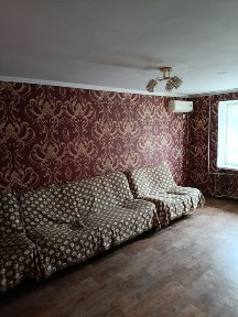 Продам 2х. квартиру. ул. Айтбаева 33. Кирпич.