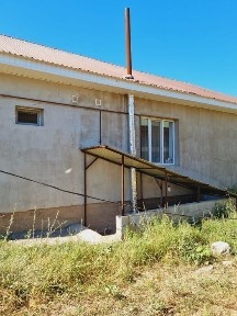 Продаётся кирпичный 4-комнатный дом